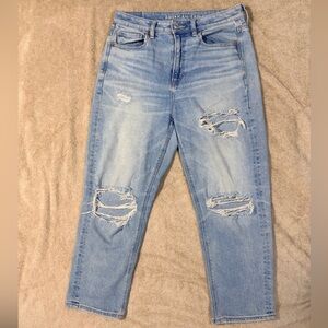 American Eagle Light Blue Distressed Cropped Jeans